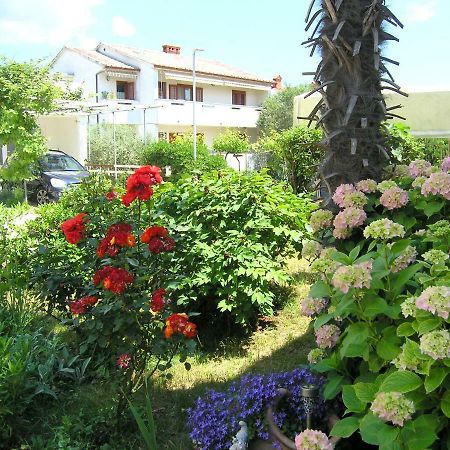 Apartment Zora Krk Town Exterior photo