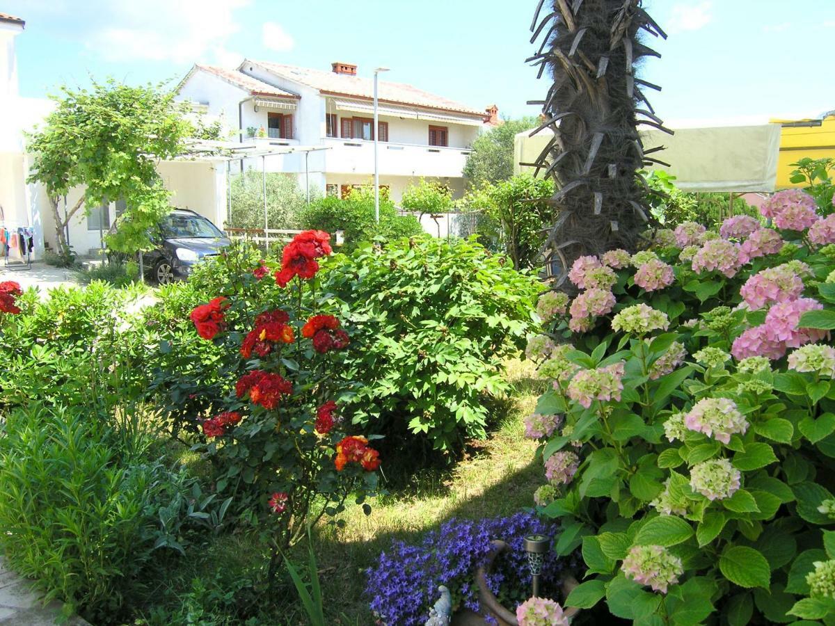 Apartment Zora Krk Town Exterior photo