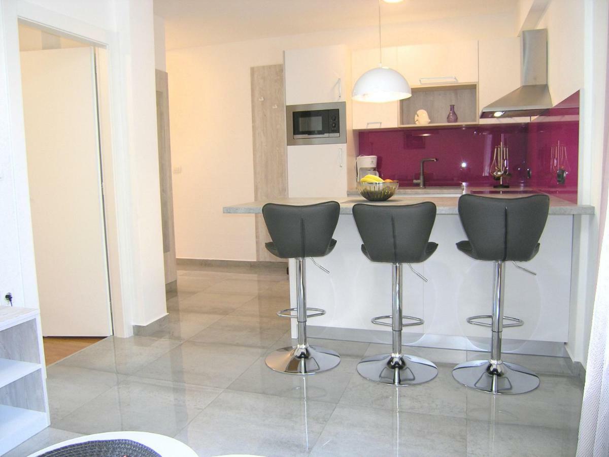 Apartment Zora Krk Town Exterior photo